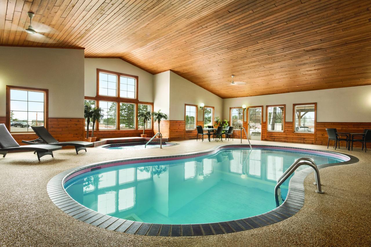Country Inn & Suites By Radisson, Grand Rapids, Mn מראה חיצוני תמונה